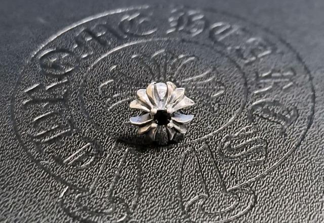 CHROME HEARTS CH�v���X �X�^�b�h �s�A�X 1�� �Ў�  �� �u�����h�� 