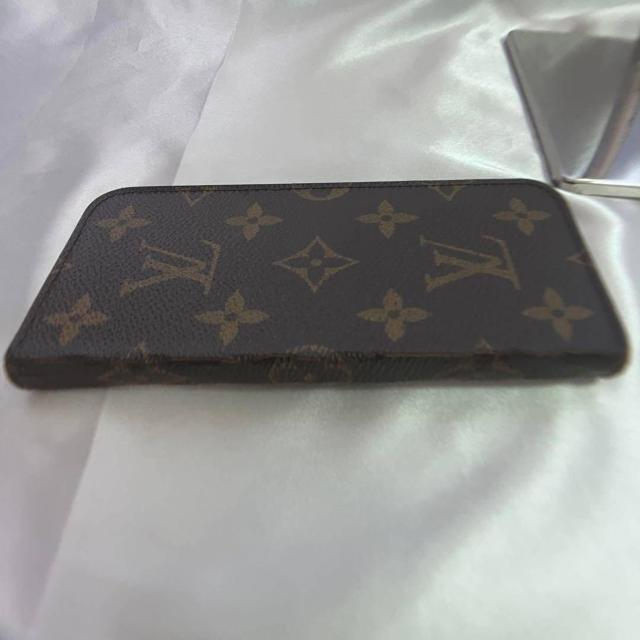 ���C���B�g�� LOUIS VUITTON iPhoneX �P�[�X ���m �t�H���I �� �u�����h�� 