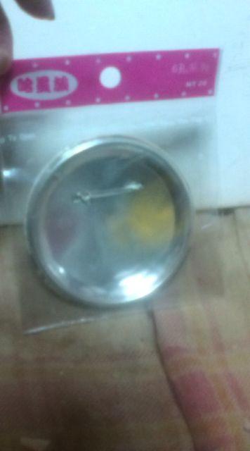 ジェリーイェン写真入り缶バッチ @ < タレントグッズ ジェリーイェン写真入り缶バッチ @ < タレントグッズの