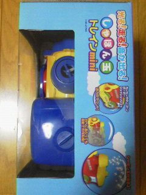 新品〓光る!走る!音が出る!しゃぼん玉トレイン♪ < おもちゃ  新品〓光る!走る!音が出る!しゃぼん玉トレイン♪ < おもちゃの