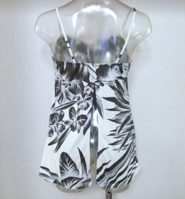 ALBA ROSA★バック スリット ボタニカル柄 キャミ < ブランド ALBA ROSA★バック スリット ボタニカル柄 キャミ < ブランドの