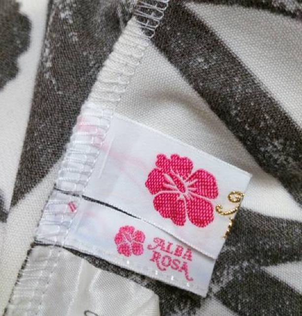 ALBA ROSA★バック スリット ボタニカル柄 キャミ < ブランド ALBA ROSA★バック スリット ボタニカル柄 キャミ < ブランドの