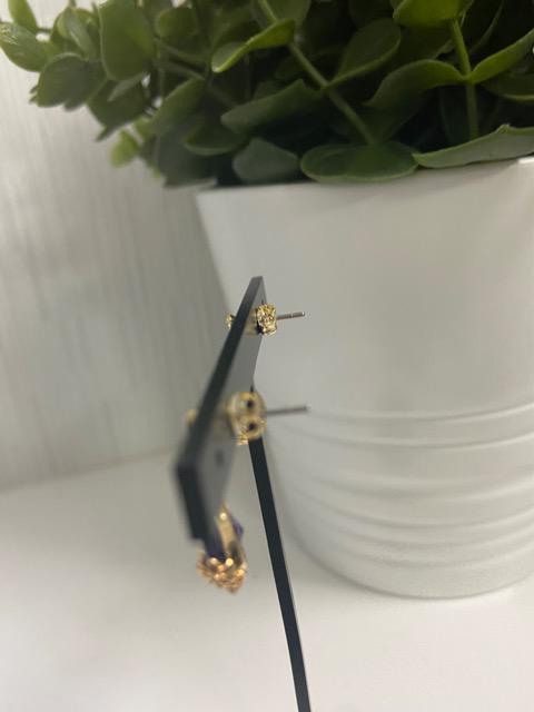 ハンドメイド 紫色のしずくのピアス  < 女性ファッション  ハンドメイド 紫色のしずくのピアス  < 女性ファッションの