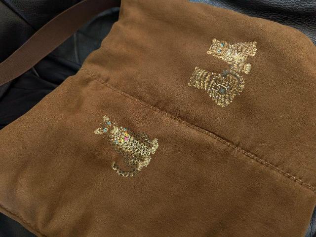 ■伊太利屋■イタリヤ■ショルダーバッグアニマルペイントラインストーン付パッチワーク/ ワンショルダーバッグ < ブランド  ■伊太利屋■イタリヤ■ショルダーバッグアニマルペイントラインストーン付パッチワーク/ ワンショルダーバッグ < ブランドの