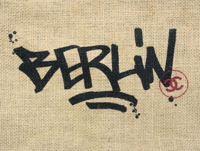 Vl mxeB x|[` BERLIN hCcCxg RR}[N  CHANEL BEAUTEyKiz  uh 