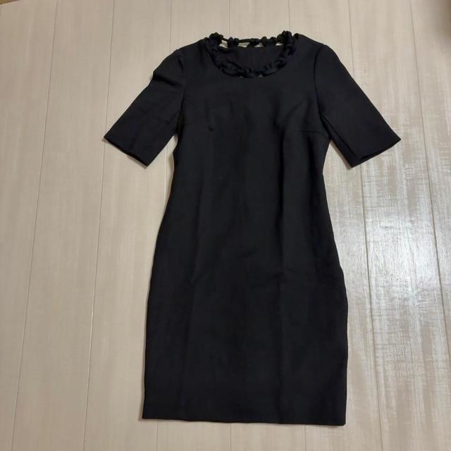 ◆シンプルワンピース◆襟元編み込みデザイン★ブラック*フォーマル◎しっかり生地♪美品 < 女性ファッション  ◆シンプルワンピース◆襟元編み込みデザイン★ブラック*フォーマル◎しっかり生地♪美品  < 女性ファッションの