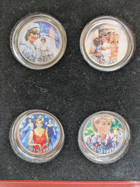 超貴重レア!フランクリン・ミント プリンセス・ダイアナ記念カラーコインセット(ザ・モルガン・ミント)カラーコインセット12枚 < ホビー 超貴重レア!フランクリン・ミント プリンセス・ダイアナ記念カラーコインセット(ザ・モルガン・ミント)カラーコインセット12枚 < ホビーの