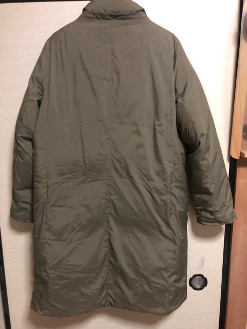 送料込 美品 ボワっとタイプ ダウンコート フード無し カーキ色 < 女性ファッション 送料込 美品 ボワっとタイプ ダウンコート フード無し カーキ色 < 女性ファッションの