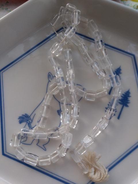 インド産透明感抜群の水晶ビーズ一連 < ホビー インド産透明感抜群の水晶ビーズ一連 < ホビーの