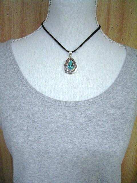 ☆即決☆silver925*ターコイズペンダントトップ 4.4センチ* < 女性アクセサリー/時計 ☆即決☆silver925*ターコイズペンダントトップ 4.4センチ* < 女性アクセサリー/時計の