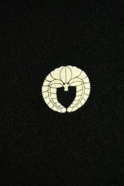 黒留袖 袋帯5点セット 最高級 新品同様 金駒刺繍 鶴 比翼付 身丈158.5cm 裄丈63cm 長さ422cmT3000 < 女性ファッション  黒留袖 袋帯5点セット 最高級 新品同様 金駒刺繍 鶴 比翼付 身丈158.5cm 裄丈63cm 長さ422cmT3000 < 女性ファッションの