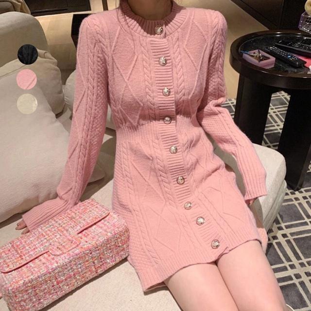送料無料 新品 ケーブルニットワンピース ミニ きれいめ < 女性ファッション  送料無料 新品 ケーブルニットワンピース ミニ きれいめ  < 女性ファッションの