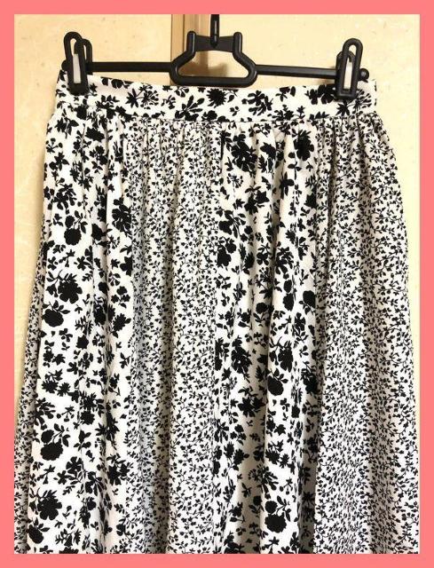 ☆新品☆サラサラ感触♪個性派パッチワーク風レトロ花柄フレアロングスカートM☆ < 女性ファッション ☆新品☆サラサラ感触♪個性派パッチワーク風レトロ花柄フレアロングスカートM☆ < 女性ファッションの