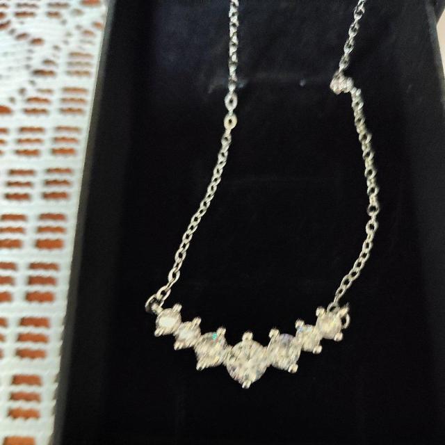 シルバー、ネックレス < 女性アクセサリー/時計  シルバー、ネックレス < 女性アクセサリー/時計の