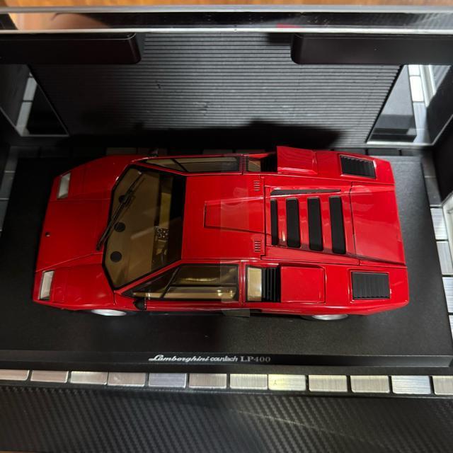 絶版未展示品 京商 1/18 ランボルギーニ カウンタック LP400 レッド < ホビー  絶版未展示品 京商 1/18 ランボルギーニ カウンタック LP400 レッド < ホビーの