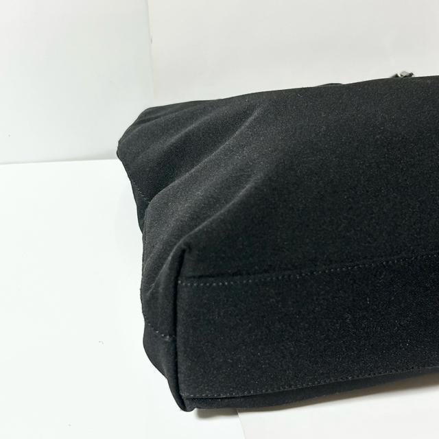 美品 Salvatore Ferragamo フェラガモ ヴァラチェーン ショルダーバッグ AU-21 8801 ナイロン < ブランド 美品 Salvatore Ferragamo フェラガモ ヴァラチェーン ショルダーバッグ AU-21 8801 ナイロン < ブランドの