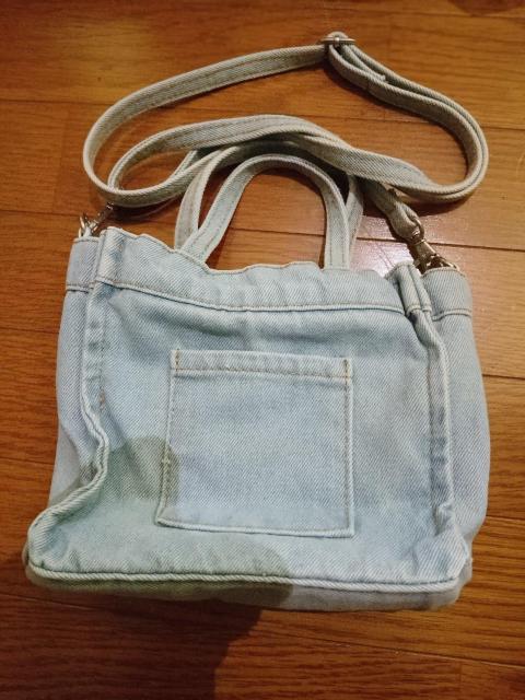 �f�j���V�����_�[�o�b�N  �� �����t�@�b�V������ 