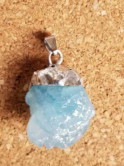 アクアマリンペンダントトップA9.7g < 男性アクセサリー/時計  アクアマリンペンダントトップA9.7g  < 男性アクセサリー/時計の