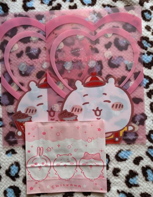 ちいかわ クリアファイルA枚&ミニ紙袋@枚 B枚セット ロッテ×ちいかわ×ローソンコラボ ちいかわ ハチワレ うさぎ < アニメ/コミック/キャラクター ちいかわ クリアファイルA枚&ミニ紙袋@枚 B枚セット ロッテ×ちいかわ×ローソンコラボ ちいかわ ハチワレ うさぎ < アニメ/コミック/キャラクターの