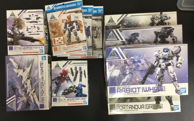 g ROllV[Y@10_+܂   zr[ 