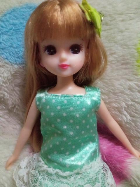 タカラトミーリカちゃん人形 茶髪 緑のワンピース < おもちゃ  タカラトミーリカちゃん人形 茶髪 緑のワンピース < おもちゃの