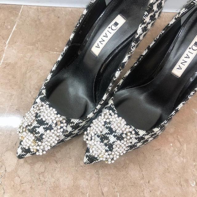 ◆DIANA/ダイアナ◆千鳥柄×ラインストーンビジューツイード生地パンプス★23.5cm*高見え♪ < ブランド ◆DIANA/ダイアナ◆千鳥柄×ラインストーンビジューツイード生地パンプス★23.5cm*高見え♪ < ブランドの