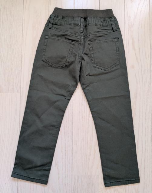 120★MILDCLUB★ストレッチパンツ★カーキ★新品★送料無料 < キッズ/ベビー  120★MILDCLUB★ストレッチパンツ★カーキ★新品★送料無料 < キッズ/ベビーの