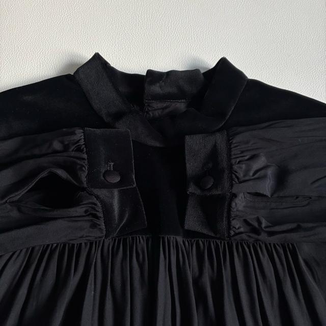 ◆美品◆トゥモローランド◆ベルベットコンビ長袖ブラウス◆黒ブラック◆S◆シルク混 < 女性ファッション ◆美品◆トゥモローランド◆ベルベットコンビ長袖ブラウス◆黒ブラック◆S◆シルク混 < 女性ファッションの