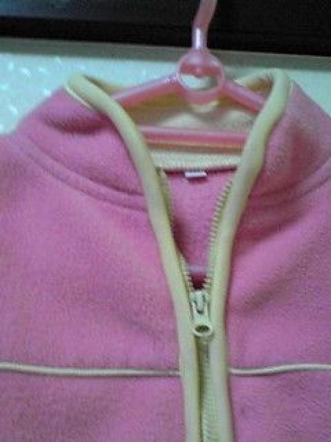 ピンク×イエロー フリースジャンパー < キッズ/ベビー  ピンク×イエロー フリースジャンパー < キッズ/ベビーの