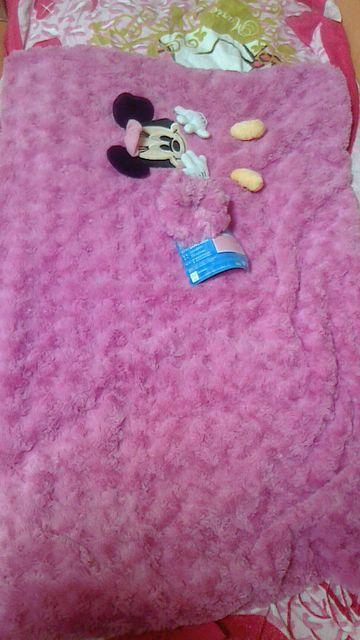 くるくるボアひざ掛け ピンク系 ミニー 60×90p < アニメ/コミック/キャラクター  くるくるボアひざ掛け ピンク系 ミニー 60×90p  < アニメ/コミック/キャラクターの