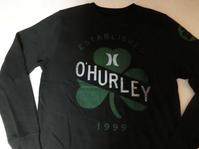 【Hurley】薄手生地裏起毛アイリッシュ系プリントトレーナーUS M < ブランド  【Hurley】薄手生地裏起毛アイリッシュ系プリントトレーナーUS M  < ブランドの