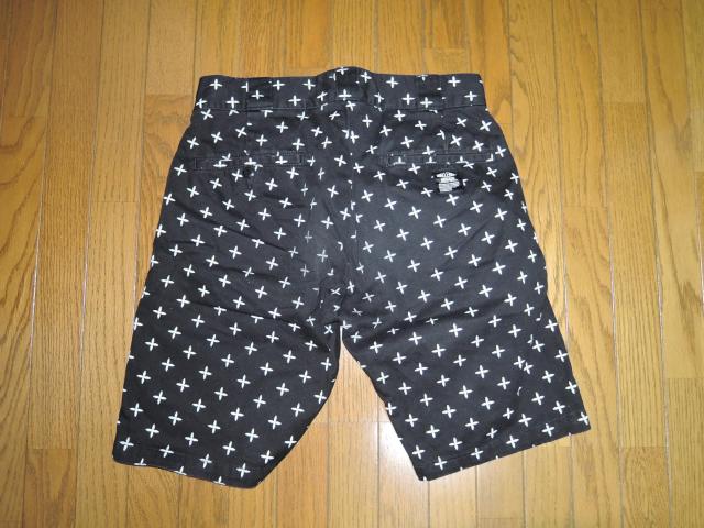 CHALLENGER チャレンジャー CROSS PRINTED CHINO SHORTS ハーフチノパンツ S 黒クロスドット柄 < 男性ファッション  CHALLENGER チャレンジャー CROSS PRINTED CHINO SHORTS ハーフチノパンツ S 黒クロスドット柄 < 男性ファッションの
