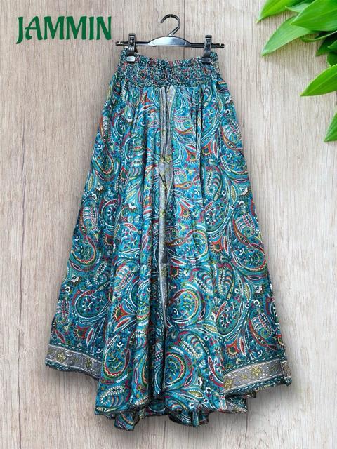 ペーズリー柄ワイドパンツ ヒッピー 個性派 アジアン エスニック 衣装 < 女性ファッション  ペーズリー柄ワイドパンツ ヒッピー 個性派 アジアン エスニック 衣装 < 女性ファッションの