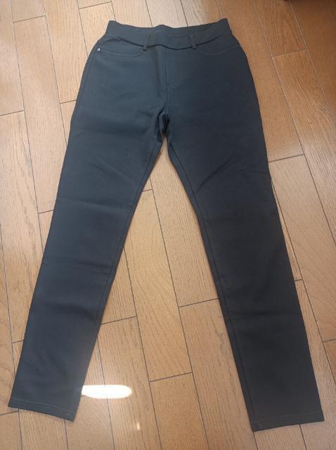 BBジーンズ★新品同様★裏起毛美脚パンツ。あったか★コープ東京スクロール★全方向伸び伸び★便利な真っ黒パンツ★ < 女性ファッション BBジーンズ★新品同様★裏起毛美脚パンツ。あったか★コープ東京スクロール★全方向伸び伸び★便利な真っ黒パンツ★ < 女性ファッションの