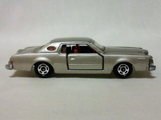 青箱トミカF04 〓フォード コンチネンタル マークW〓 < ホビー  青箱トミカF04 〓フォード コンチネンタル マークW〓 < ホビーの