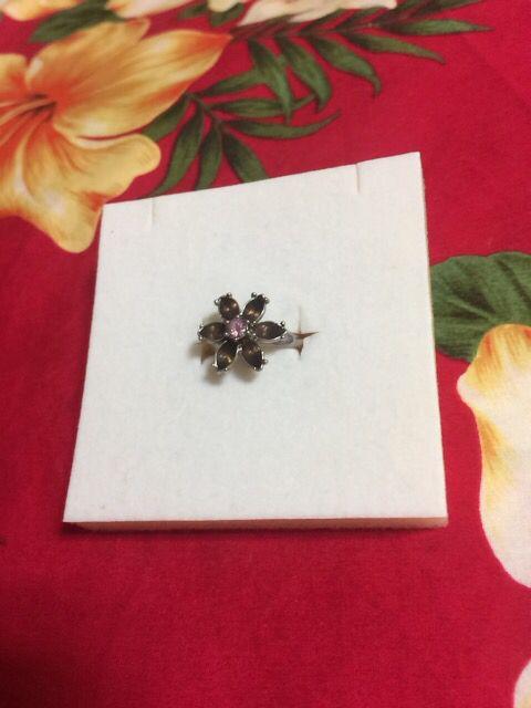 新品未使用☆アンティークお花リング☆フリーサイズ☆ < 女性アクセサリー/時計 新品未使用☆アンティークお花リング☆フリーサイズ☆ < 女性アクセサリー/時計の