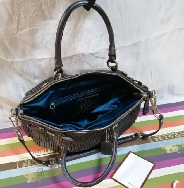 正規品★特価★新品未使用グレーコーチマディソンギャザード本革2way馬車ハンドバッグ高級大活躍 コーチバッグ < ブランド  正規品★特価★新品未使用グレーコーチマディソンギャザード本革2way馬車ハンドバッグ高級大活躍 コーチバッグ < ブランドの