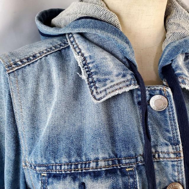 703EST.1977jbgIt[ht_[WfjWPbgM  t@bV 