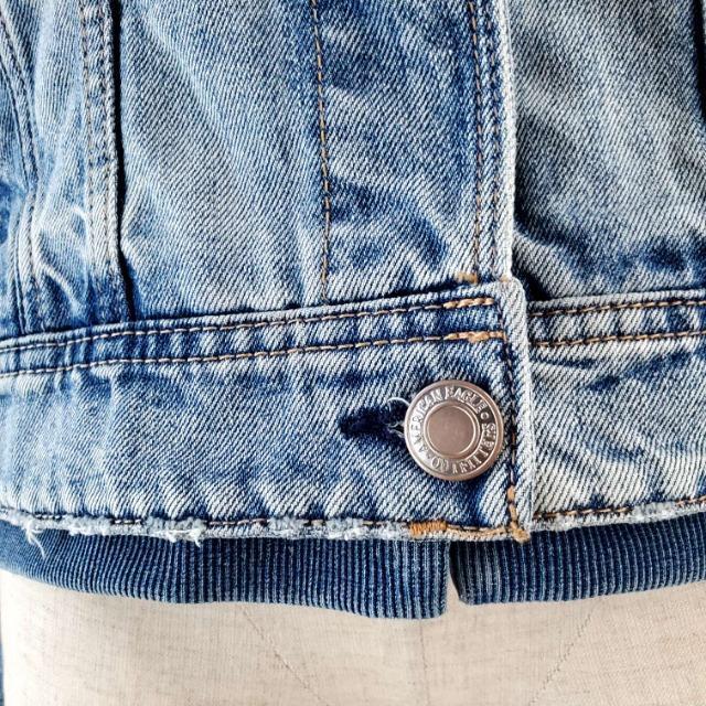 703EST.1977jbgIt[ht_[WfjWPbgM  t@bV 