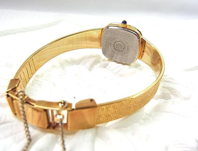 500~X^Kiɔ CYMA V[} Rr SWISS i@fB[X@NH[crv