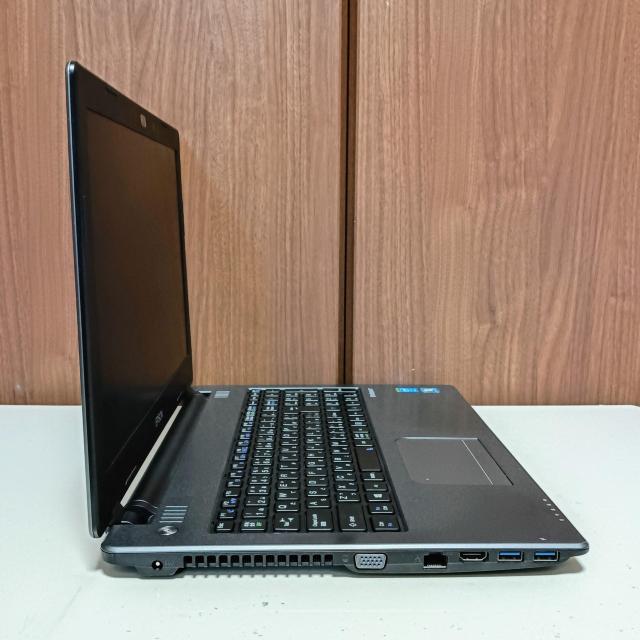 EPSON Endeavor Corei5 8GB SSD256GB DVD WebJ Windows11 Office  PC{/Ӌ@ 