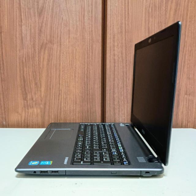 EPSON Endeavor Corei5 8GB SSD256GB DVD WebJ Windows11 Office  PC{/Ӌ@ 