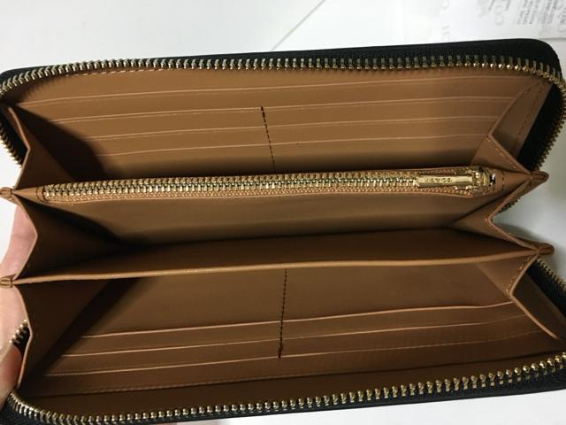 【未使用/処分!】COACH 長財布★ラウンドファスナー★コーチ★白黒 < ブランド 【未使用/処分!】COACH 長財布★ラウンドファスナー★コーチ★白黒 < ブランドの