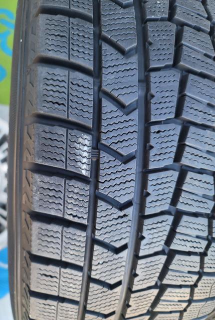 A-TECH シュナイダーホイール16インチ7J マルチPCD 114.3 100+48スタッドレスタイヤ付き4本セットダンロッ < 自動車/バイク A-TECH シュナイダーホイール16インチ7J マルチPCD 114.3 100+48スタッドレスタイヤ付き4本セットダンロッ < 自動車/バイク