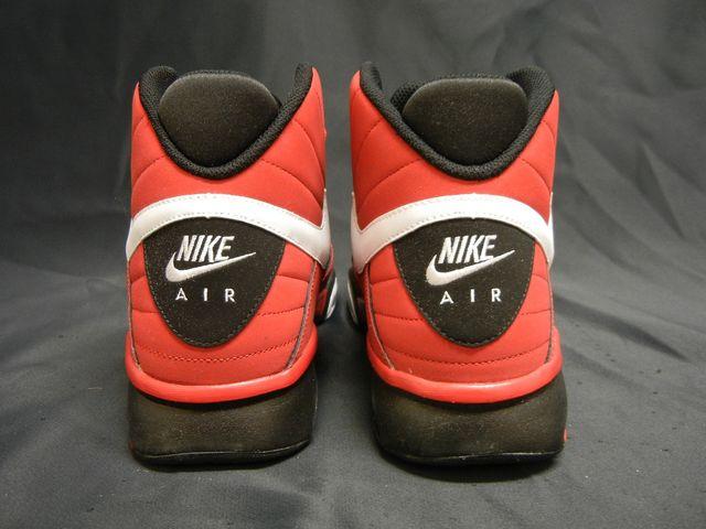 Vi@NIKE@GA}GXgtCg@/@QXZ`  uh 