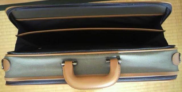 【新品・未使用】ビジネス&出張に便利なビジネスバッグ < 男性ファッション  【新品・未使用】ビジネス&出張に便利なビジネスバッグ < 男性ファッションの