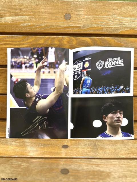 �S�I�聕HC���M�T�C������2024-25�V�[�Y���t�H�g�u�b�N