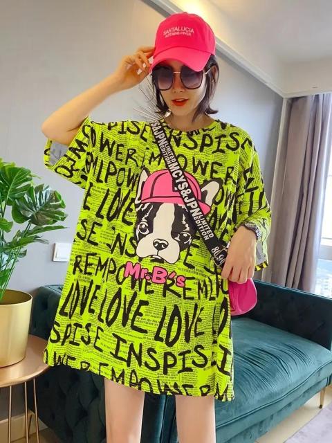 爆ヤス価格1590円★女性用半袖Tシャツ、幾何学プリント&モチベーショナルレタリング USAサイズM(日本サイズL相当)赤 < 女性ファッション 爆ヤス価格1590円★女性用半袖Tシャツ、幾何学プリント&モチベーショナルレタリング USAサイズM(日本サイズL相当)赤 < 女性ファッションの