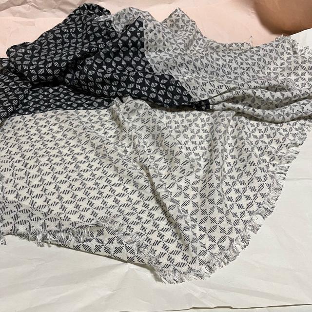 【GAP / ギャップ】 TAILLE UNIQUE / 大判ストール 幾何学 < ブランド 【GAP / ギャップ】 TAILLE UNIQUE / 大判ストール 幾何学 < ブランドの