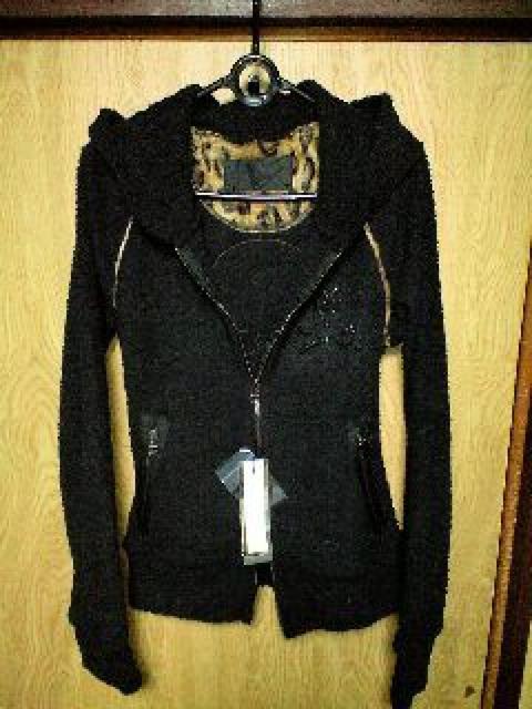 新品Roenロエン スワロフスキースカルレオパード柄スカルワッペンパイルパーカー44 < ブランド  新品Roenロエン スワロフスキースカルレオパード柄スカルワッペンパイルパーカー44  < ブランドの